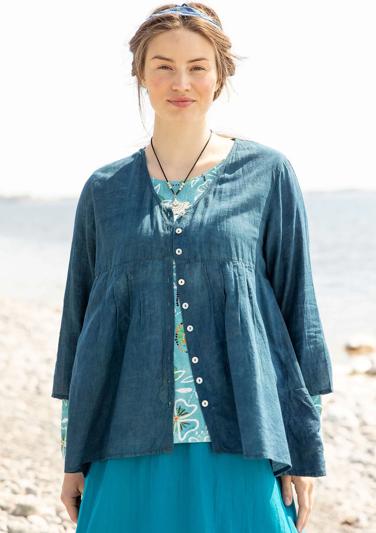 Blusar-Gudrun Sjödén Blus "Samira" i ekologisk bomull Indigogrön