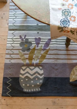 Mattor-Gudrun Sjödén Broderad matta "Flower bed" i ekologisk bomull Askgrå