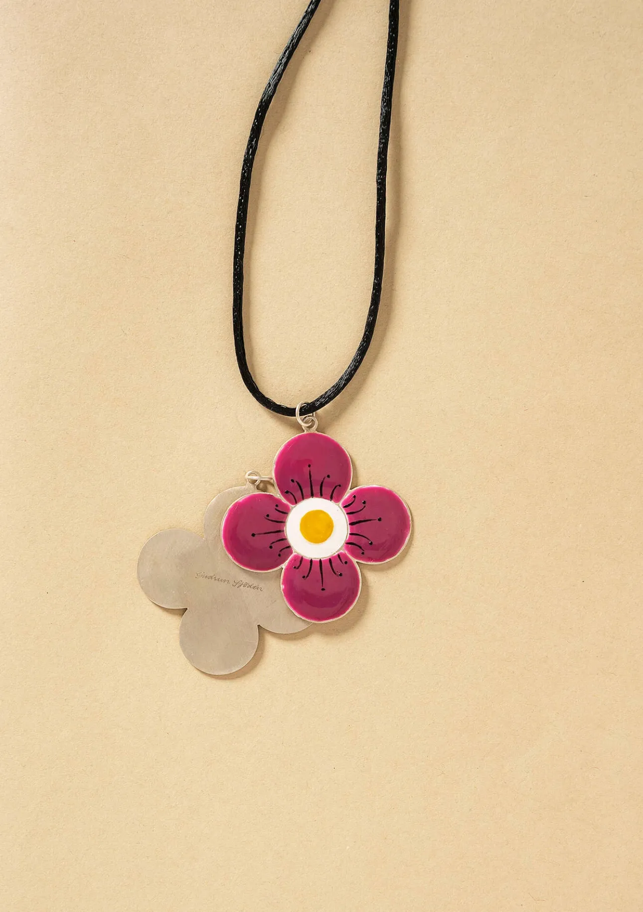 Accessoarer-Gudrun Sjödén Halsband "Ulla" i silver Cerise