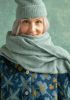 Accessoarer-Gudrun Sjödén Stickad halsduk i alpackamix Malört