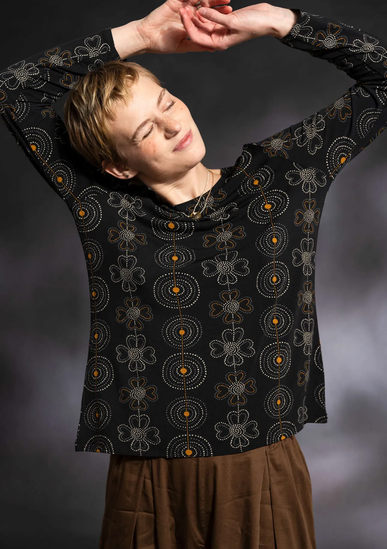 Toppar & Tröjor-Gudrun Sjödén Top "Deco" i micromodal/elastan Svart