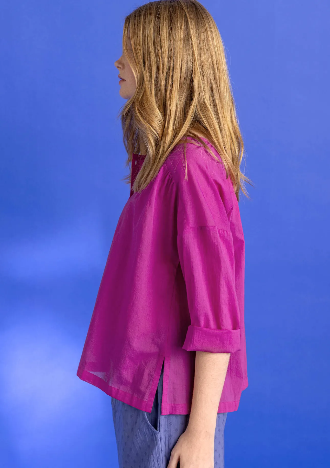 Blusar-Gudrun Sjödén Vävd blus ”Hedda” i ekologisk bomull Cerise