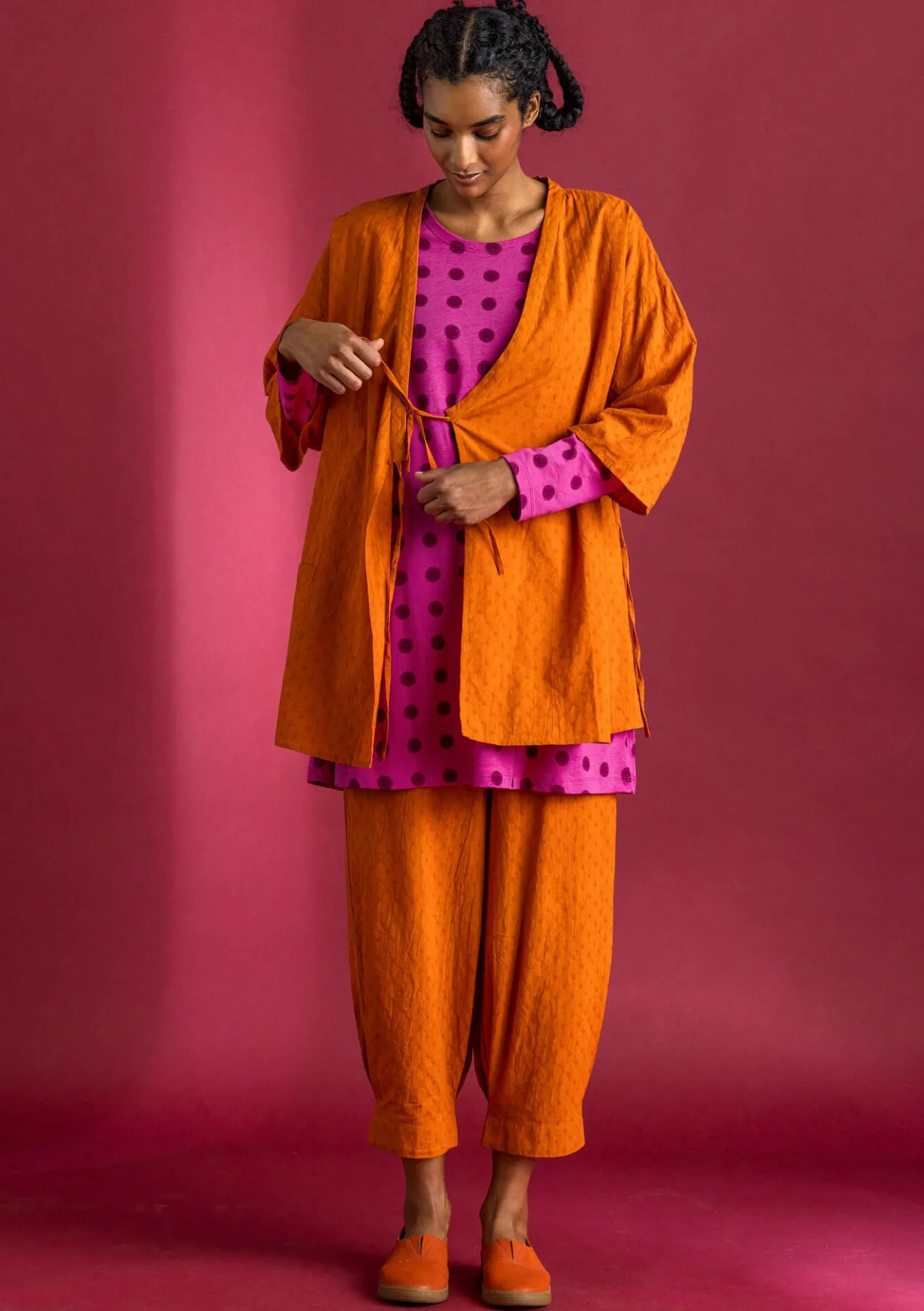 Blusar-Gudrun Sjödén Vävd kimono i ekologisk bomullsdobby Henna